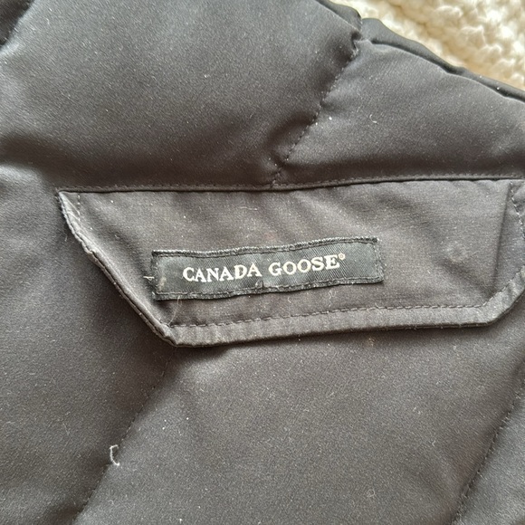 Canada Goose Black Down Vest - Picture 3 of 6